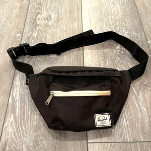 Herschel Fanny pack, black